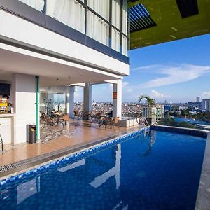 The Life Styles Hotel Surabaya